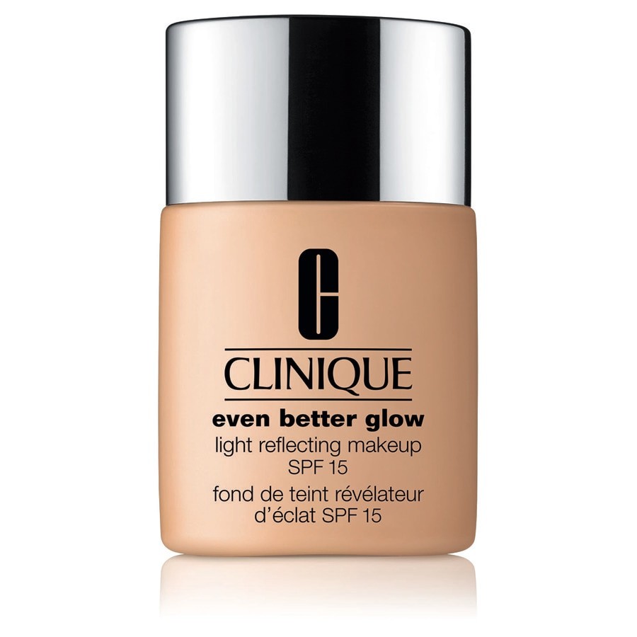 Clinique Even Better Glow Light Reflecting SPF 15