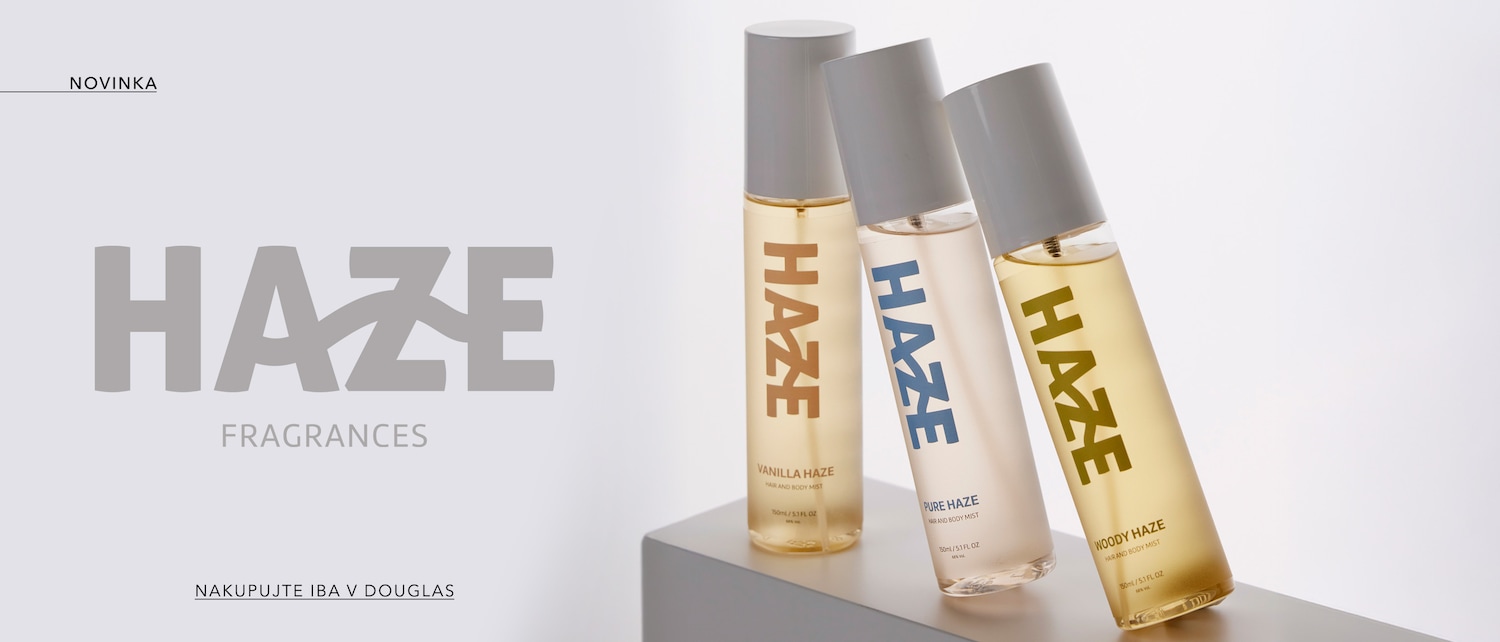 Objavte novinku od Haze Fragrances v Douglas: tri telové a vlasové hmly Vanilla, Pure a Woody Haze v priehľadných fľaštičkách s sivým vrškom. Nakupujte exkluzívne v Douglas.