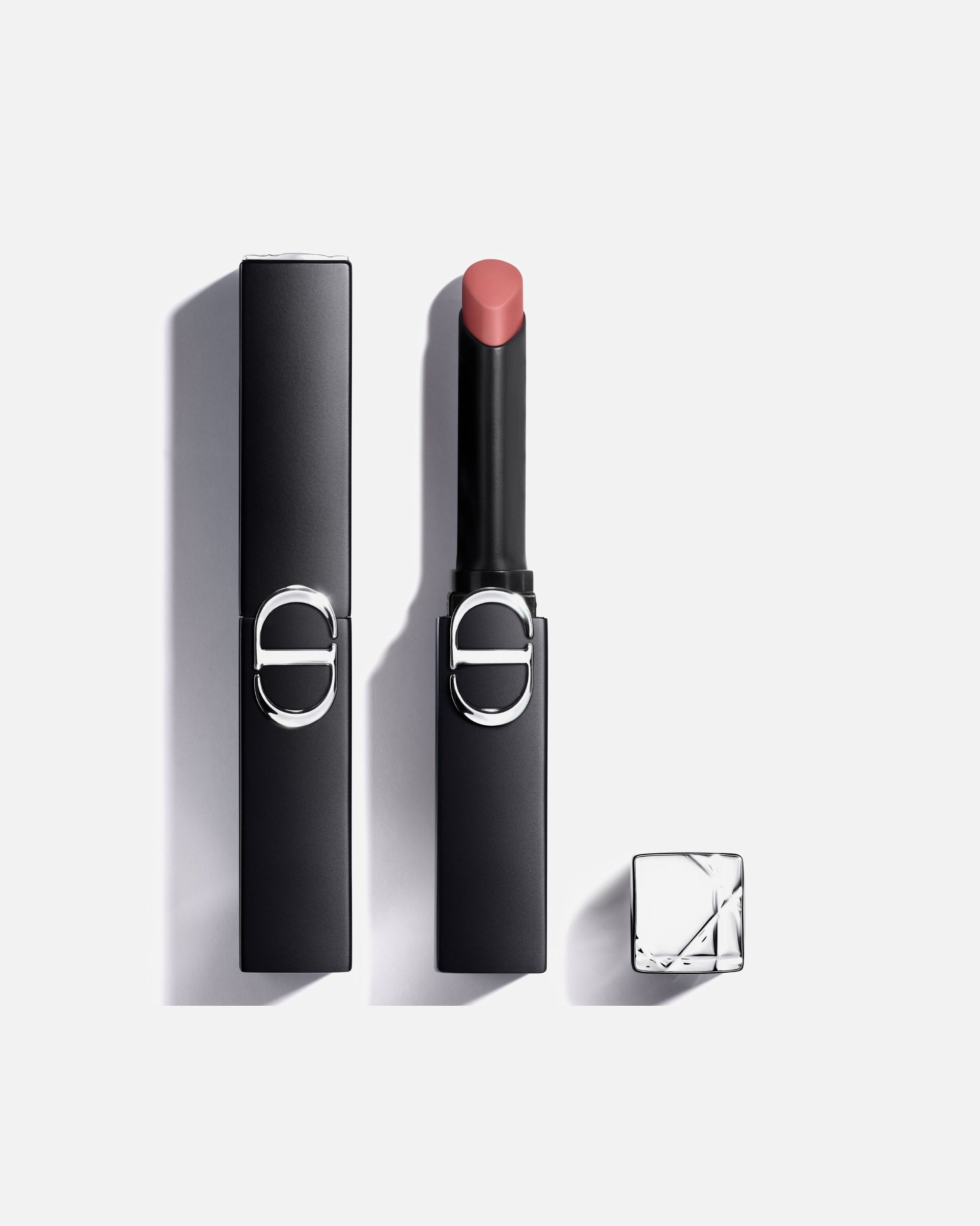 Rúž na pery pre Unisex DIOR Rouge Dior On Stage – Dlhotrvajúci rúž – 24h nosenie bez otlačenia – Matný finiš 110 MAGNETIC NUDE