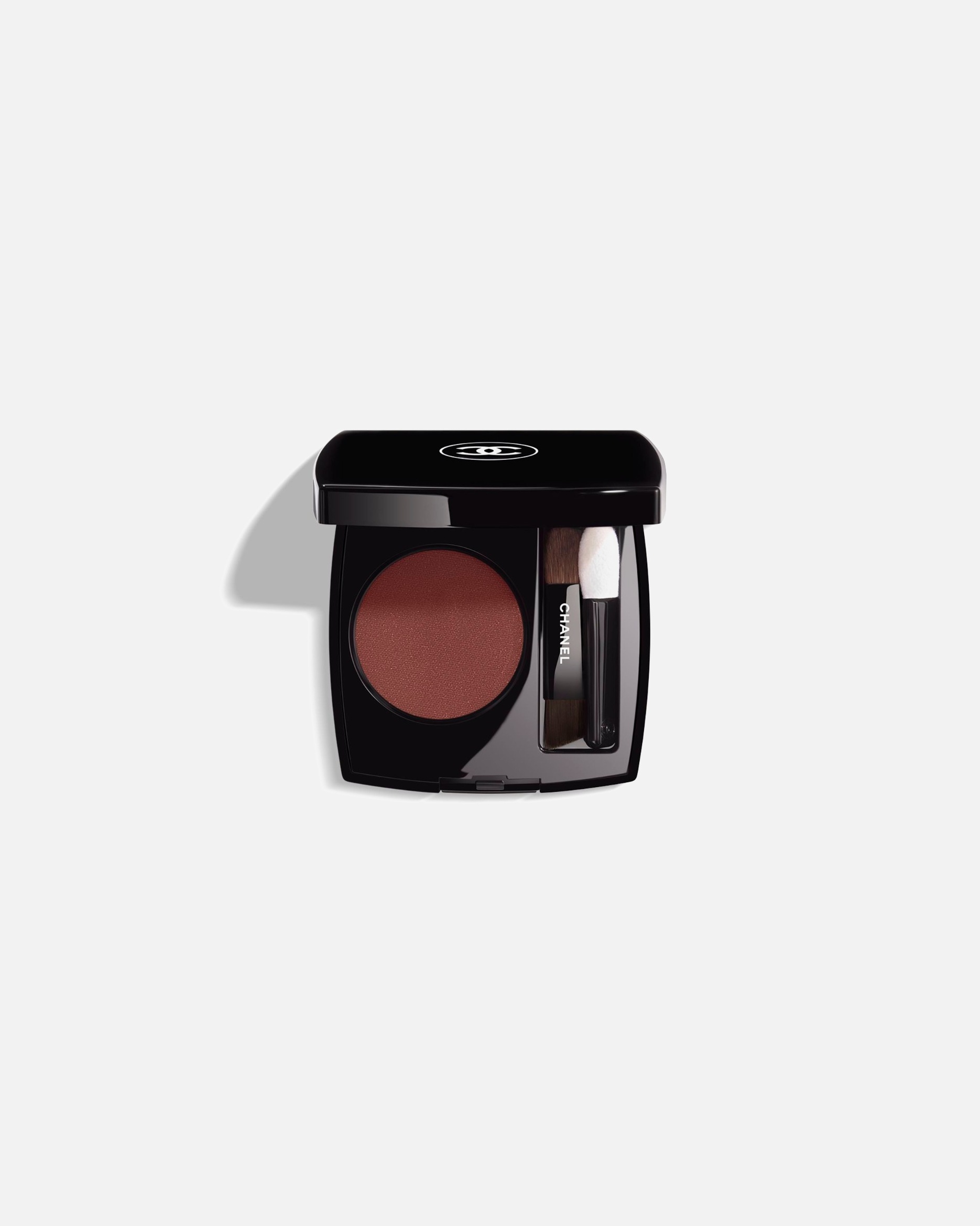 Očné tiene pre Unisex CHANEL ROUGE NOIR VIACÚČELOVÝ DLHOTRVÁCNY OČNÝ TIEŇ 240 BRUN FAUVE