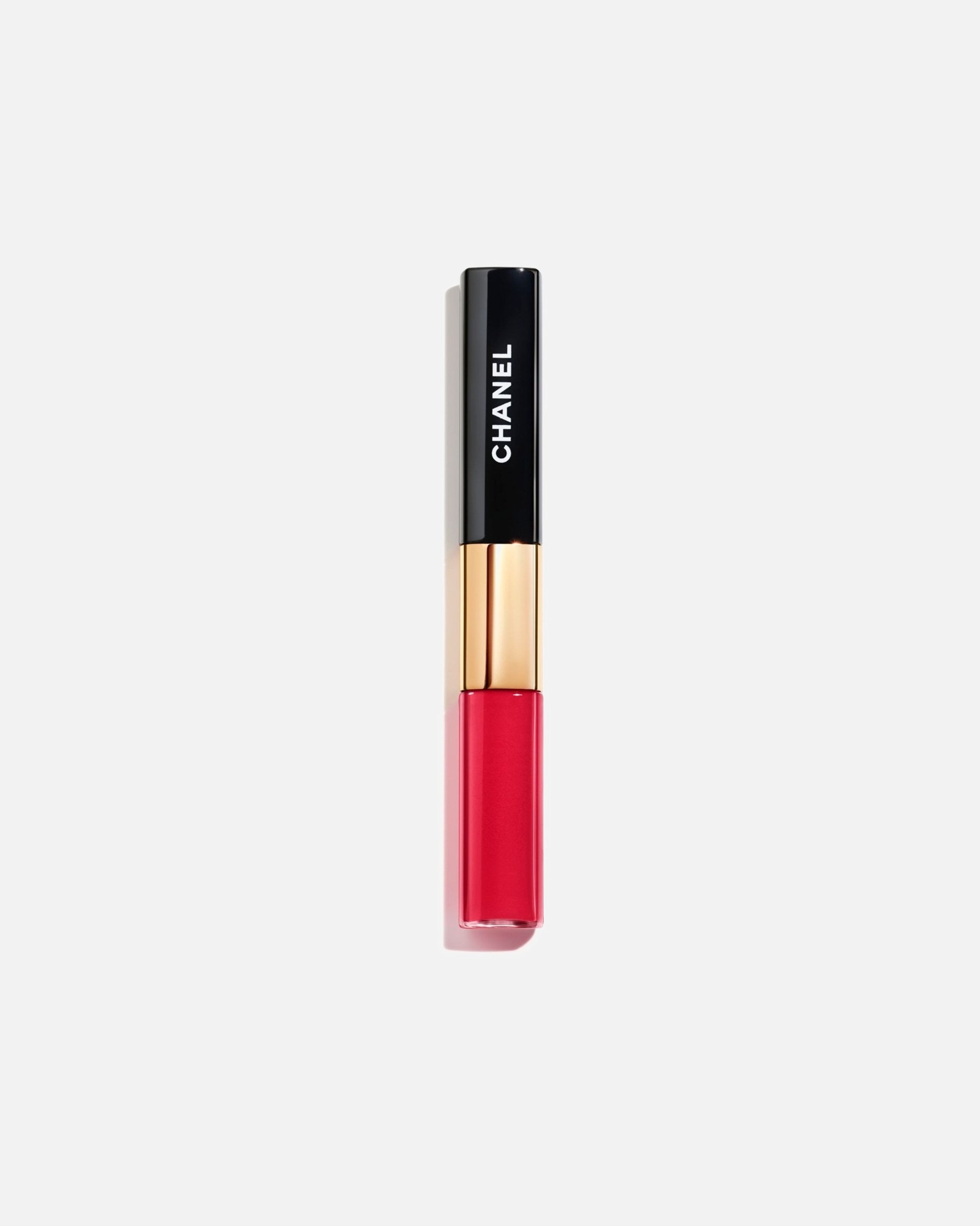 Farba na pery pre Pre ženy CHANEL LE ROUGE DUO ULTRA TENUE ULTRA ODOLNÝ TEKUTÝ RÚŽ 104 - BRIGHT RASPBERRY