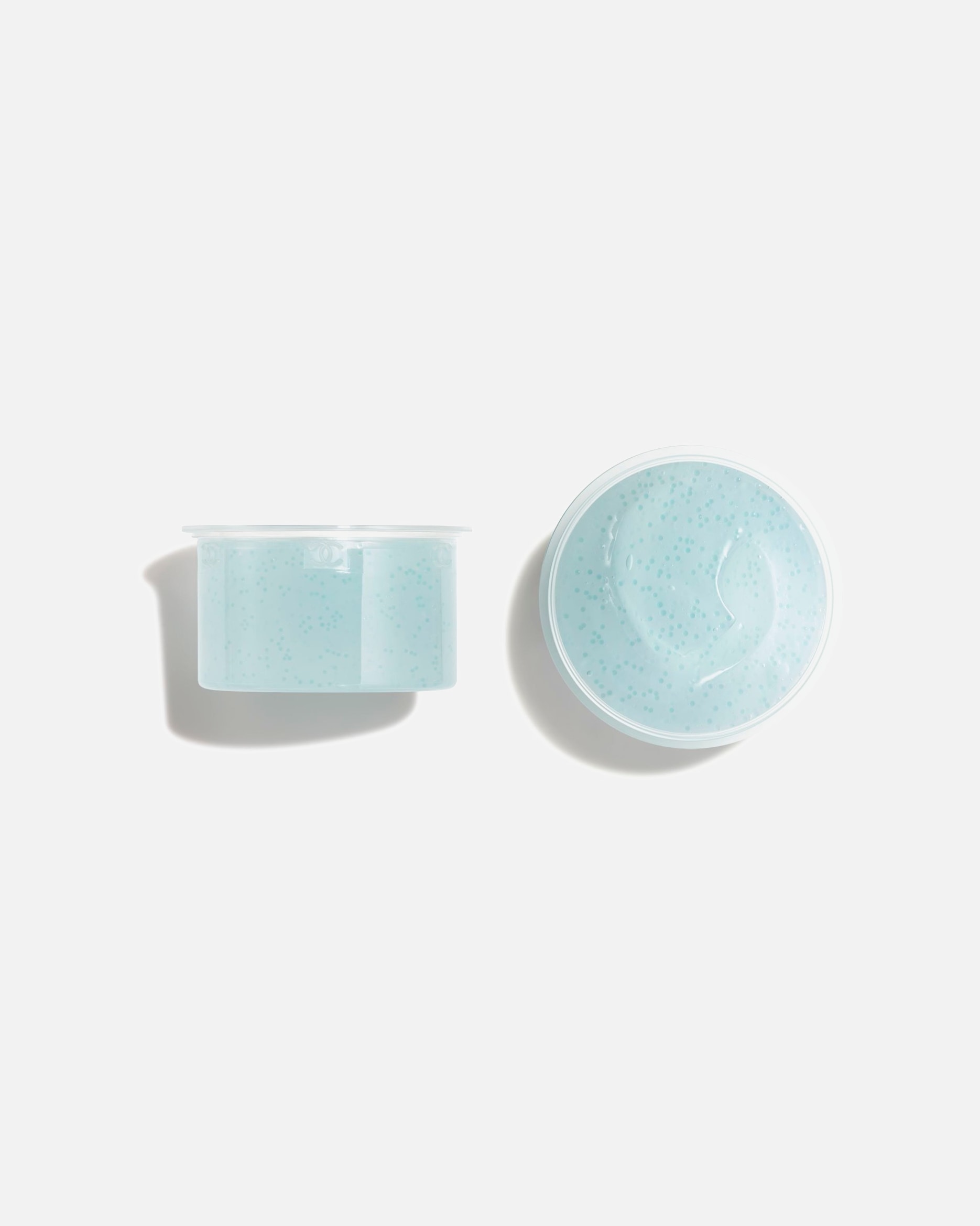 Krém na tvár pre Unisex CHANEL HYDRA BEAUTY HYDRATUJE VYPĹŇA POSILŇUJE 50 g - Refill